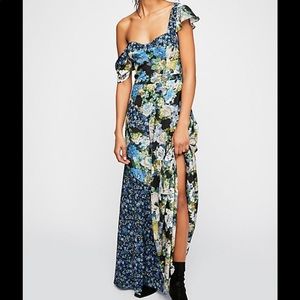FREE PEOPLE LA FLEUR MAXI DRESS IN BLACK (XXS)